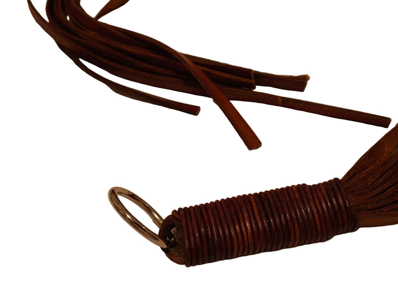 Martinet long lanières cuir AdryX - détail poignée