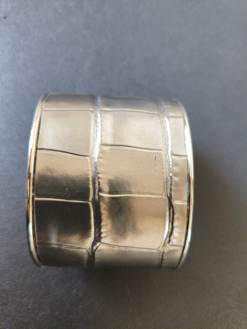 Bracelet manchette rigide argenté AdryX - intérieur métal
