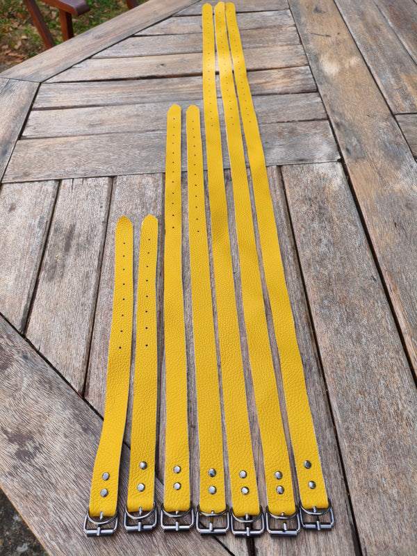 Jeu de 7 sangles de bondage en cuir souple jaune « Les Sept Liens », fait main par AdryX
