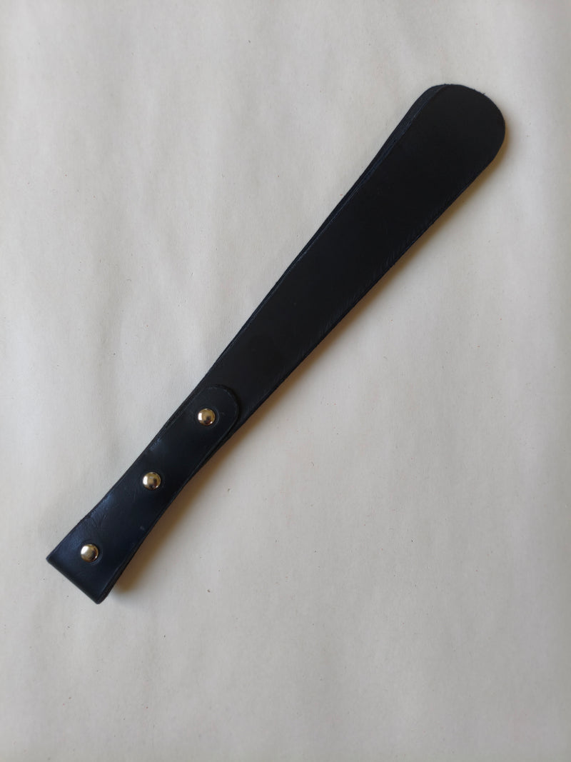 Paddle cuir triples couches BDSM artisanal AdryX - vue complète