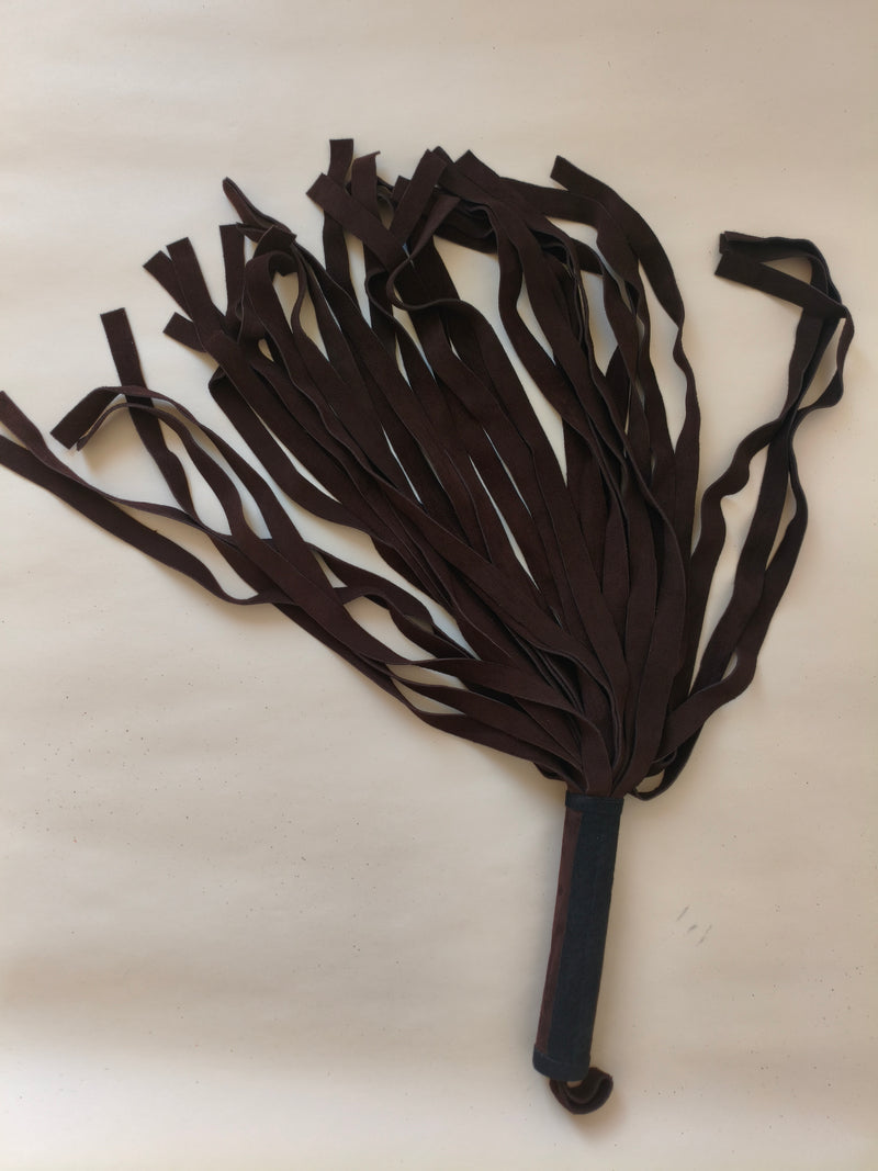 Martinet cuir chocolat AdryX - détail lanières