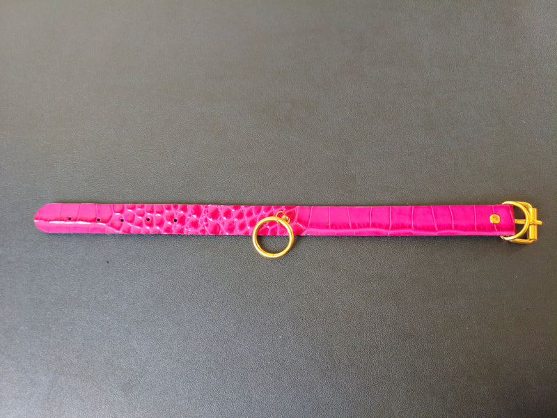 Collier cuir fuchsia effet crocodile AdryX - vue de face